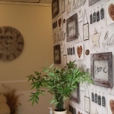 B&B Irnum Salerno Ngoại thất bức ảnh