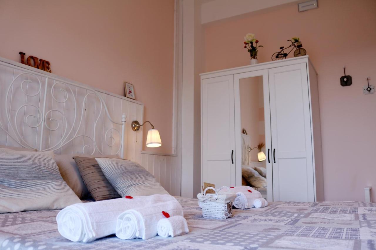 B&B Irnum Salerno Ngoại thất bức ảnh