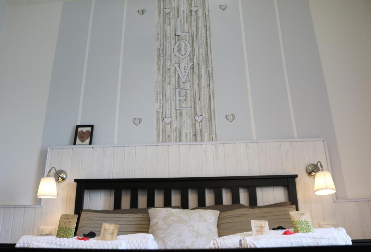 B&B Irnum Salerno Ngoại thất bức ảnh